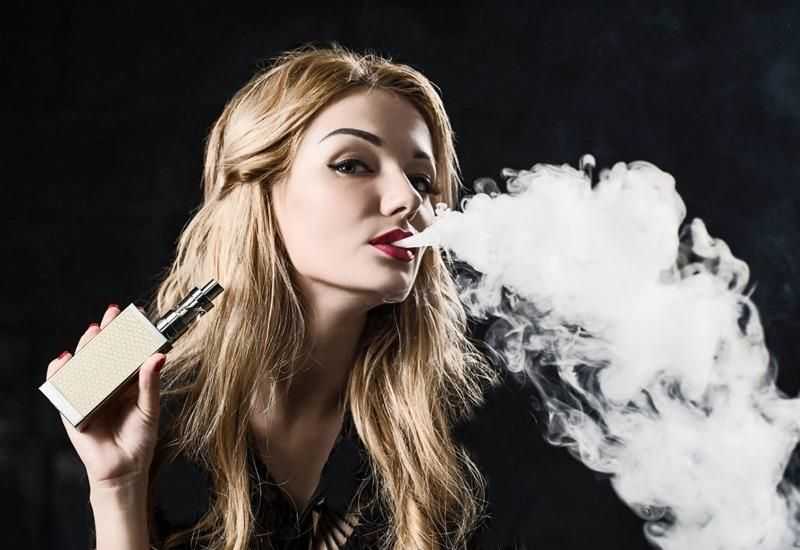 5 Vaper Habits That Will Make You Nod & Laugh (#4 Is Too Real!) 1 Weird vaper habits every enthusiast secretly relates to"